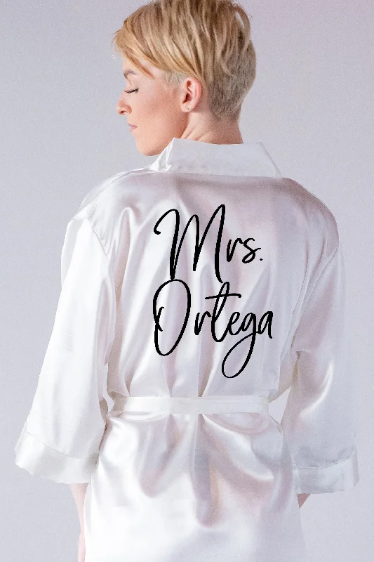 Weekend Deals That Dazzle Bridal Templates - Personalized Wedding Party Satin Robes