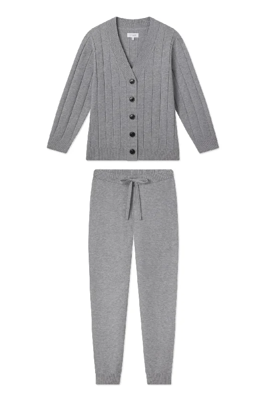 Celebrate the Weekend with Discounts Vesper Jogger Set in Gainsboro Gray