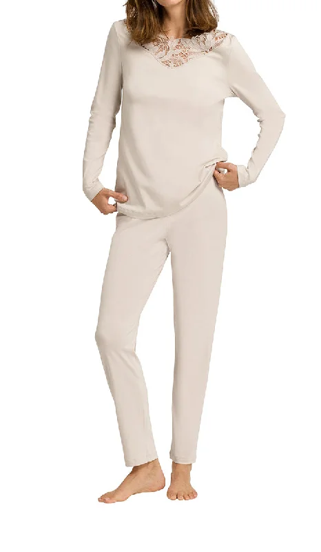 Hanro 100% Cotton Pyjama with Long Sleeves In Pumice Felice