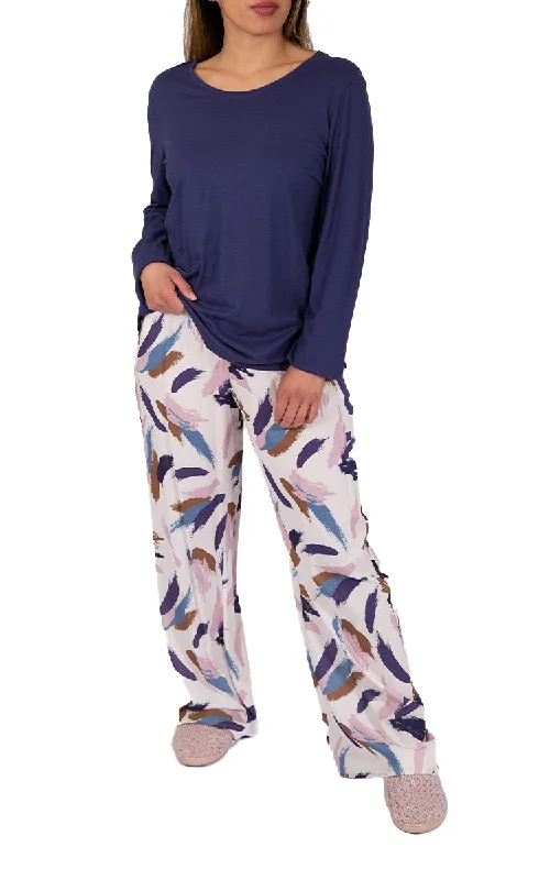 Hanro 50% Cotton and 50% Modal Pyjama with Long Sleeve in Abstract 7844