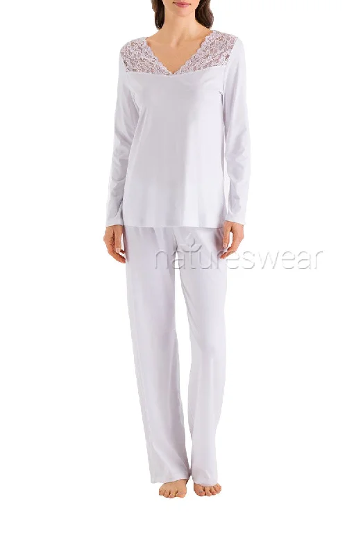 Hanro 100% Cotton Pyjama With Long Sleeve in White Moments 7932