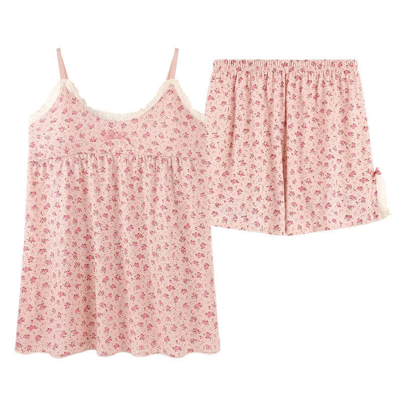 Weekend Offers That Sizzle Lace Padded Cami Floral Pajama Set