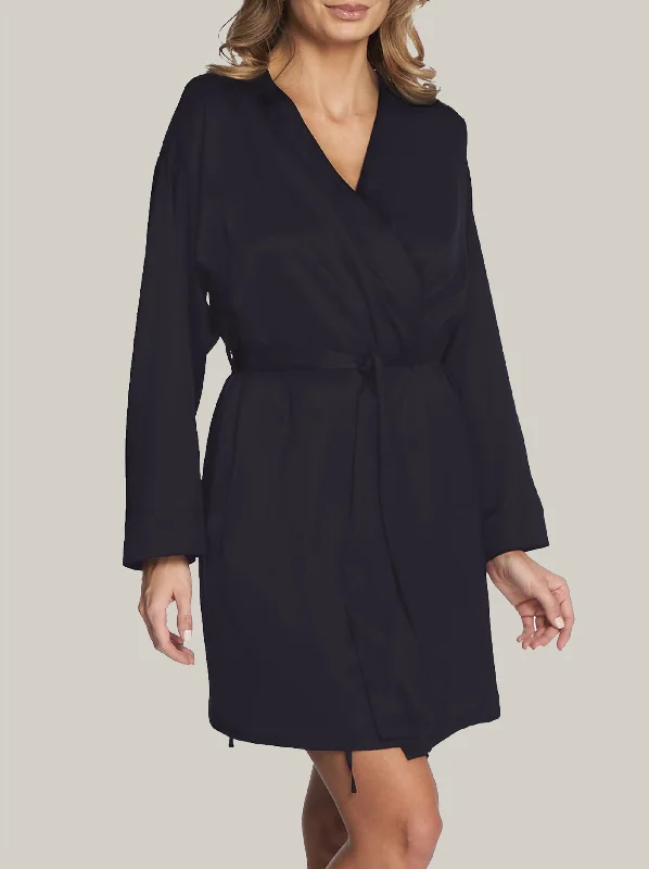 Extra Savings Lombard Street Robe in Black