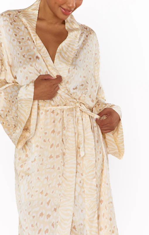 Pay Less Mumu x Curateur The Harlow Robe ~ Animal Print