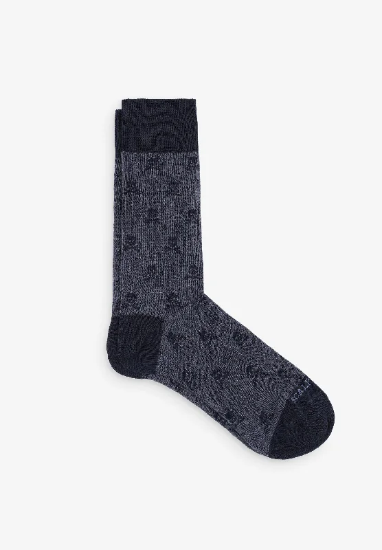 Weekend Deals That Dazzle NOS SKULL MID SOCKS