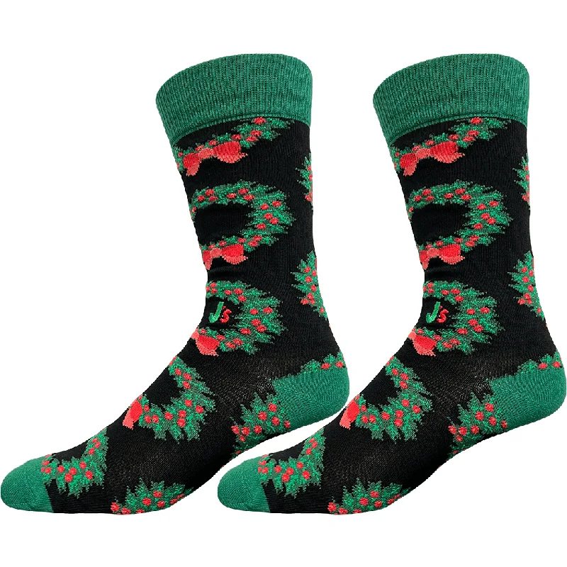 Sale Alert Christmas Wreaths Men's Crew Socks