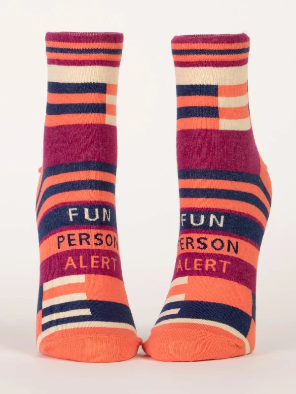 Weekend Discounts to Enjoy Fun Person Alert W-Ankle Socks