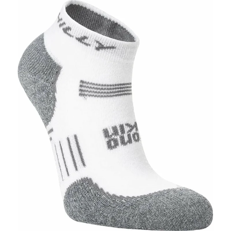 Daily Special Hilly Supreme Max Quarter Running Socks - White