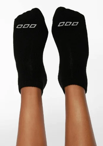 Weekend Shopping Bliss Lorna Jane Merino Wool Blend Icon Pilates Sock - Black