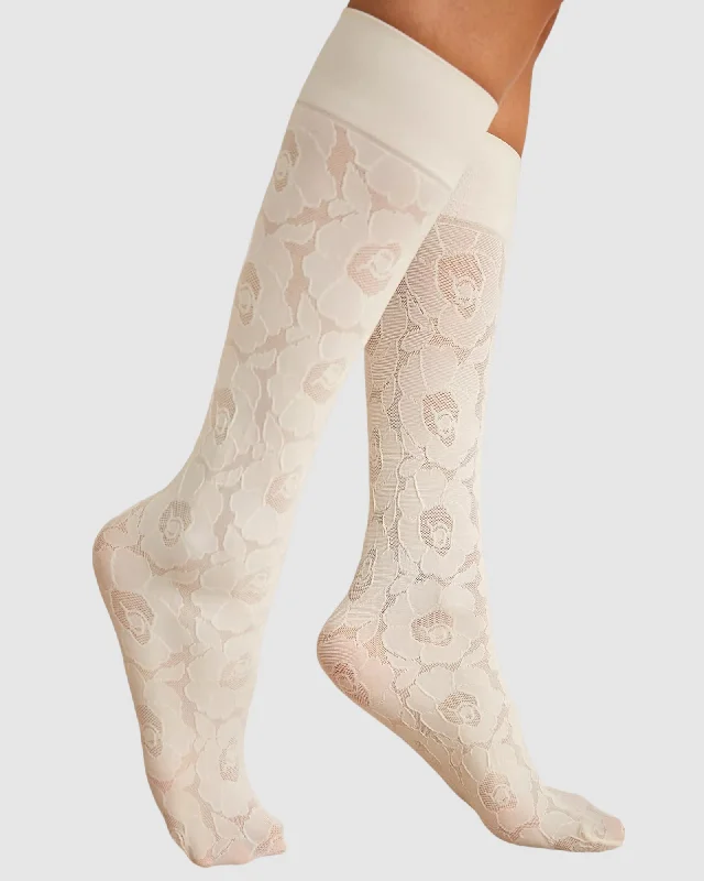 Weekend Savings Fiesta Maria Lace Socks - Ivory