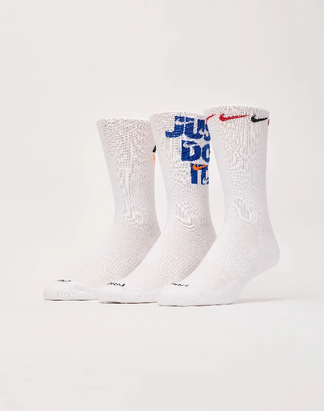 Crazy Savings Nike Everyday Plus Cushioned 3-Pack Crew Socks