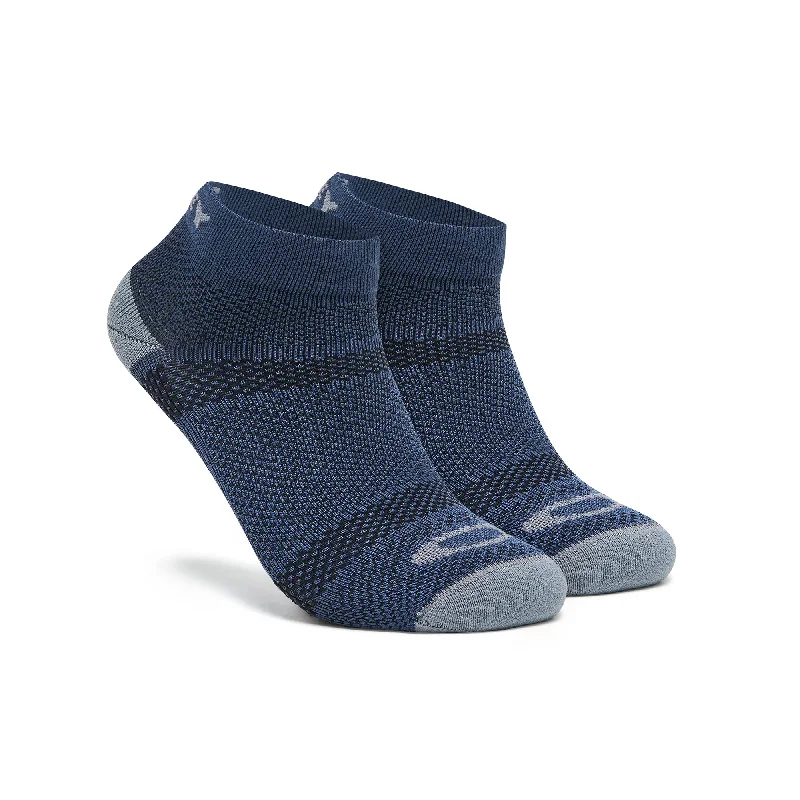 Weekend Bargains to Celebrate Oakley Ribbed Ellipse Short Sock