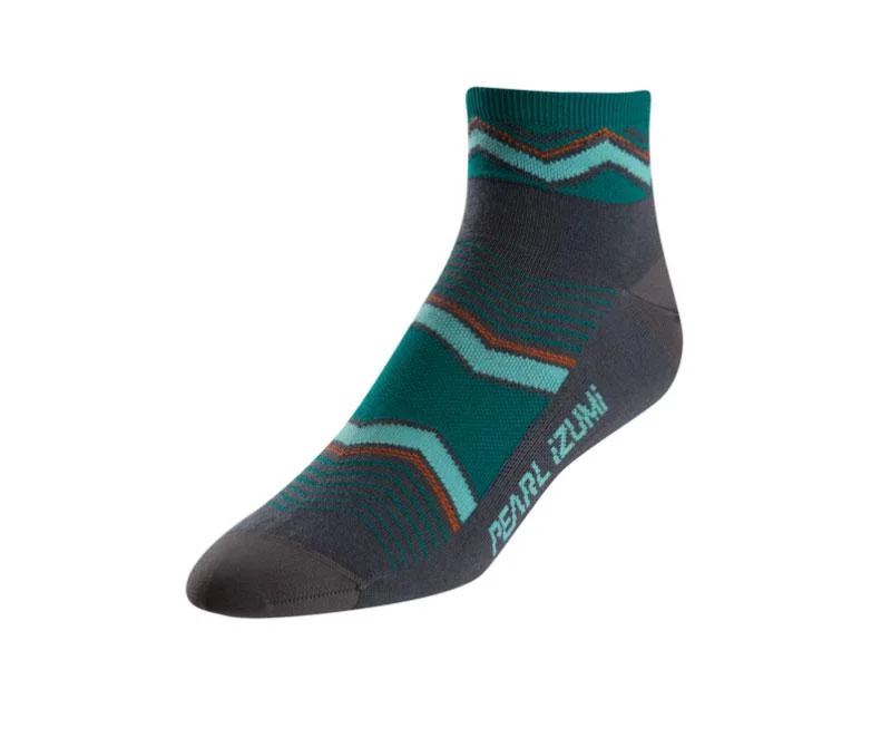 Weekend Bargains to Snag Pearl Izumi Elite Low Cuff Sock - Womens - Chevrons Viridian Green - 2019