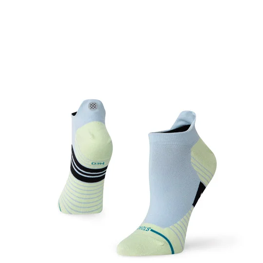Shop the Weekend Away Stance "Minimal Tab" Performance Ankle Socks
