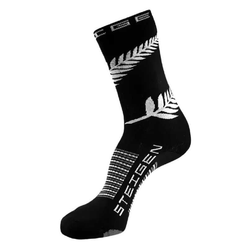 Limited Supply Steigen - Three Quarter Length Running Socks - New Zealand