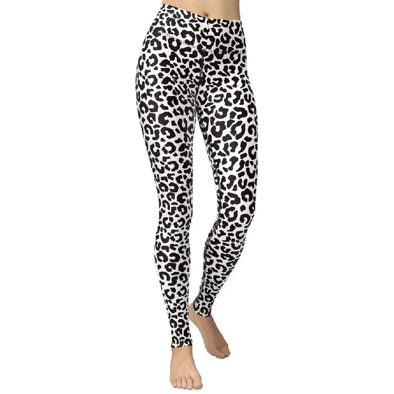 Crazy Savings Black & White Leopard Yoga Leggings