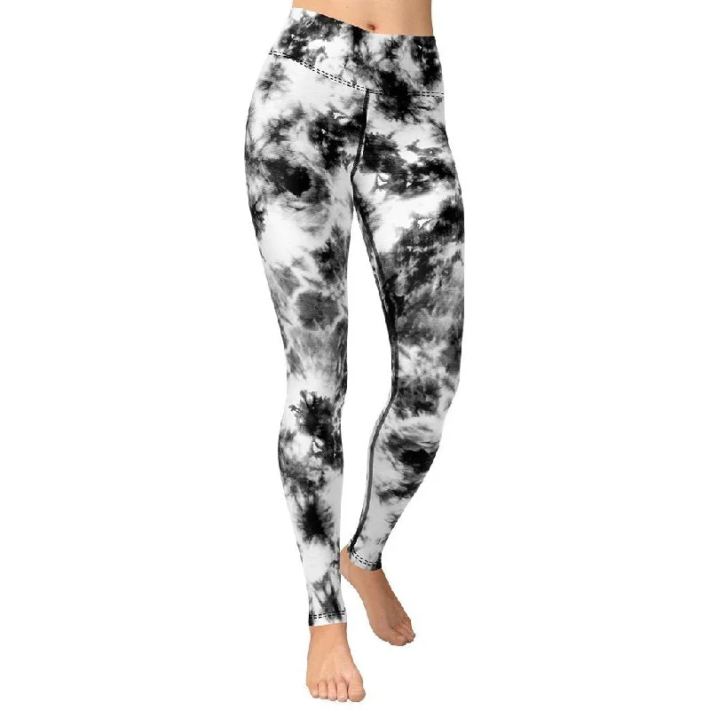 Weekend Bargains to Enjoy Black & White Tie Dye Yoga Leggings