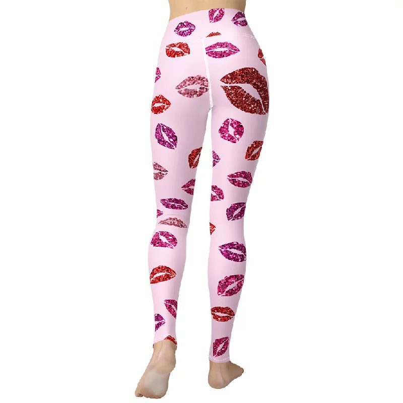 Weekend Shopping Extravaganza Glitter Print Kisses Yoga Leggings