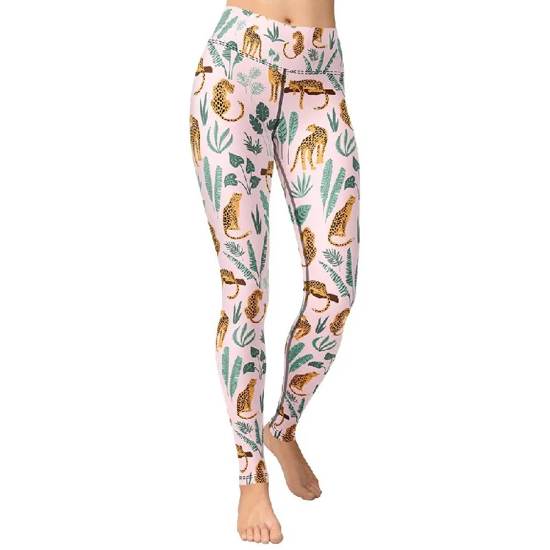 Weekend Discounts to Enjoy Nature and Leopards Yoga Leggings